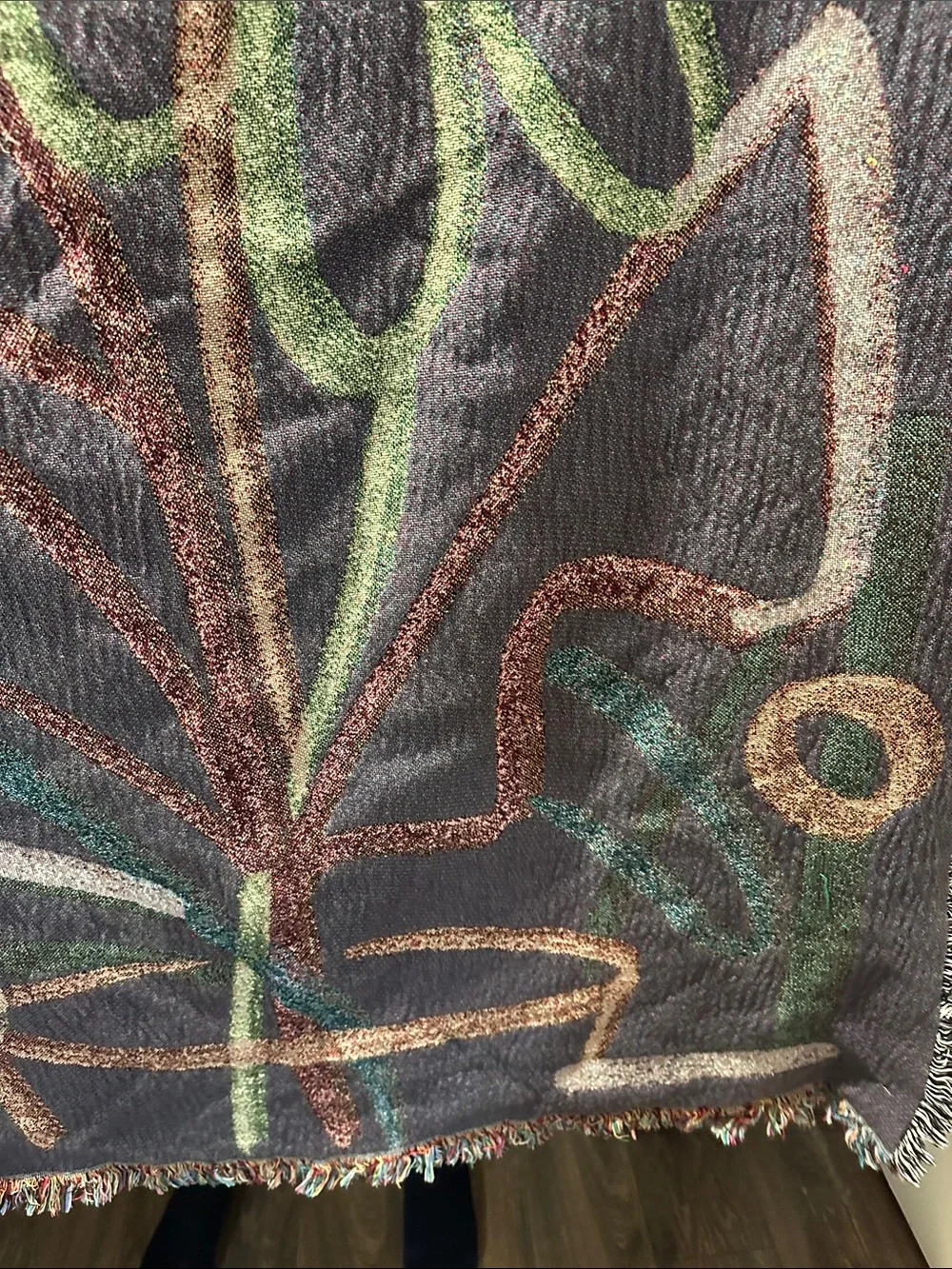 Abstract large Floral Woven reversible blacket